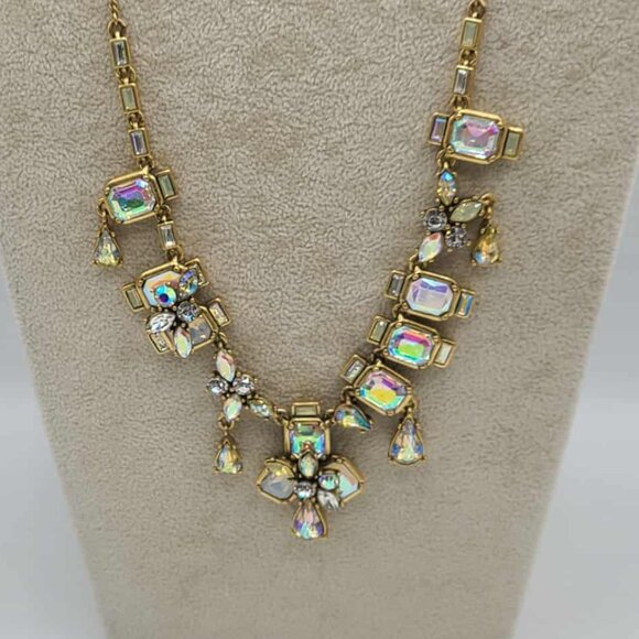 J Crew Gold Tone AB Crystal Statement Necklace Gorgeous! - Picture 9 of 10